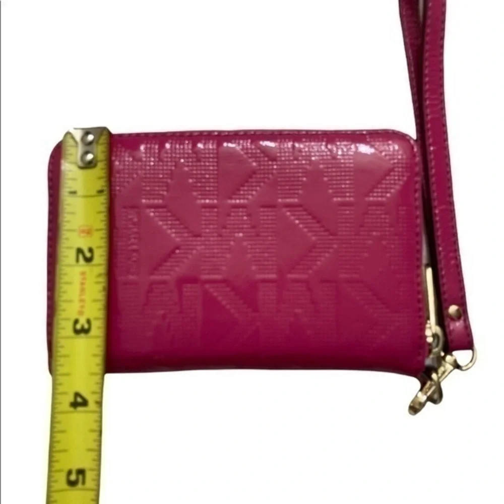 Michael kors pink mk patent leather wristlet wallet